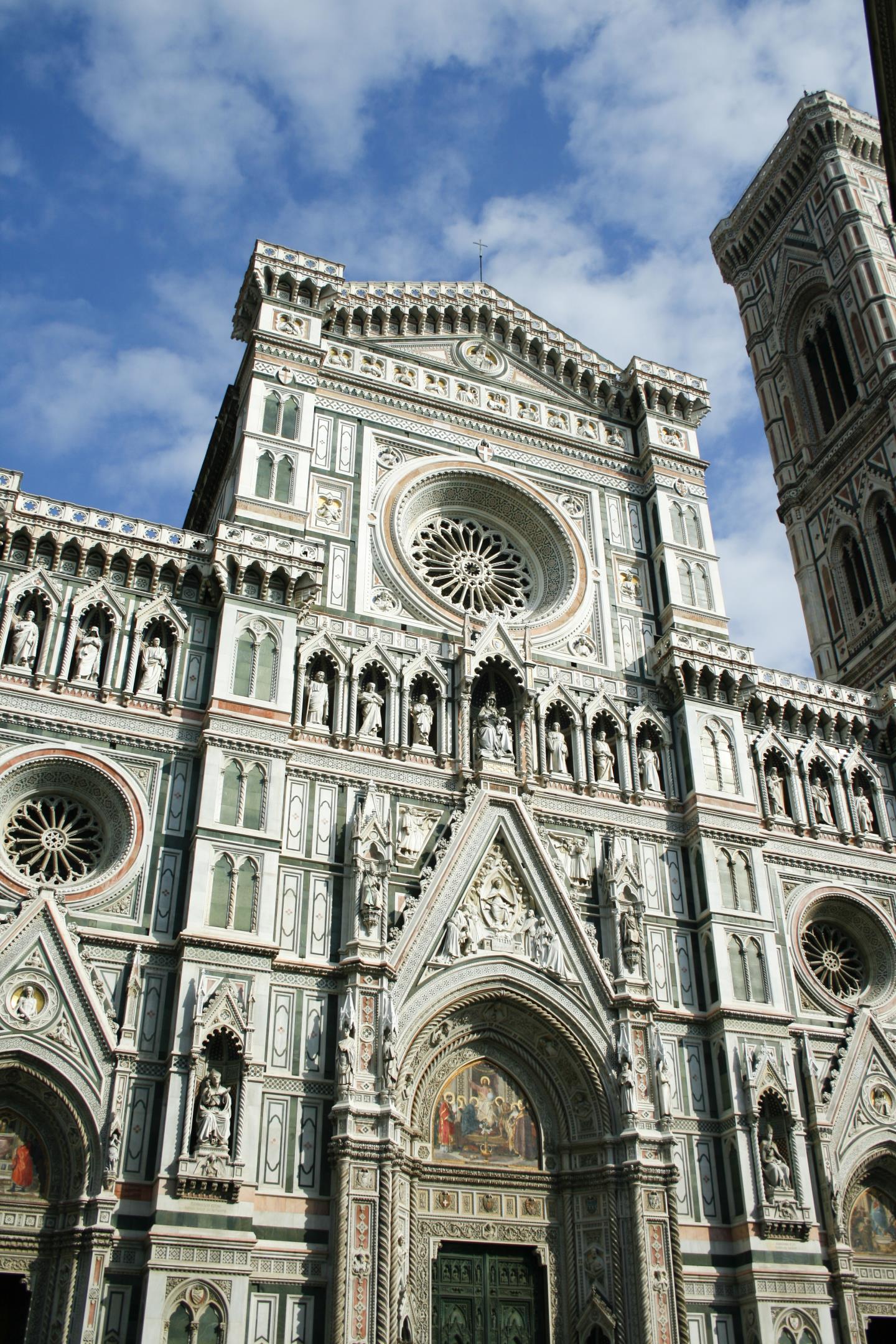 サンタ・マリア・デル・フィオーレ大聖堂 ドゥオモDuomoフィレンツェの見どころイタリアまとめサイト