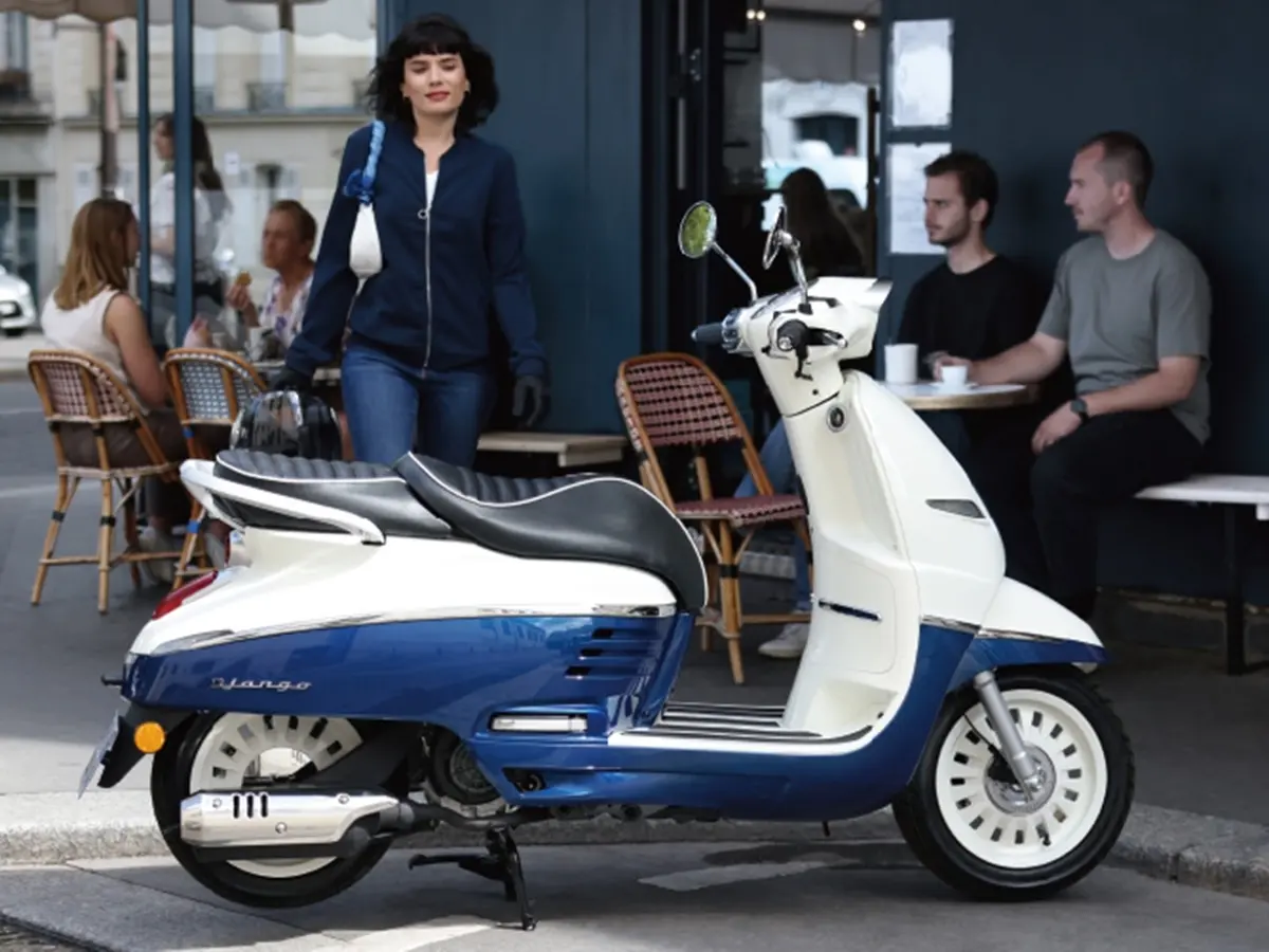 小さいけどゴジラ「可愛いミニバイク★CB125K」新規在庫のご紹介！！！カスタムネイキッド専門店 KMD YOKOHAMA