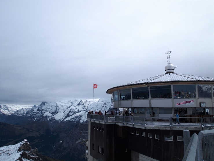映画007のロケ地にもなったシルトホルン展望台！そこから見渡すスイスアルプスは息をのむほどの絶景！ - GOTRIP