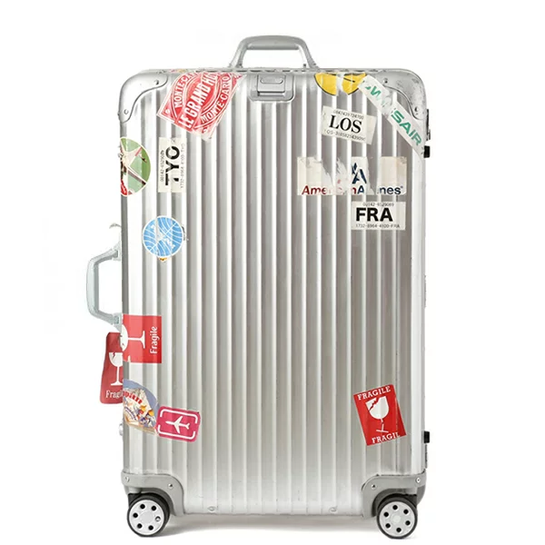 スーツケースにステッカー貼ってみた