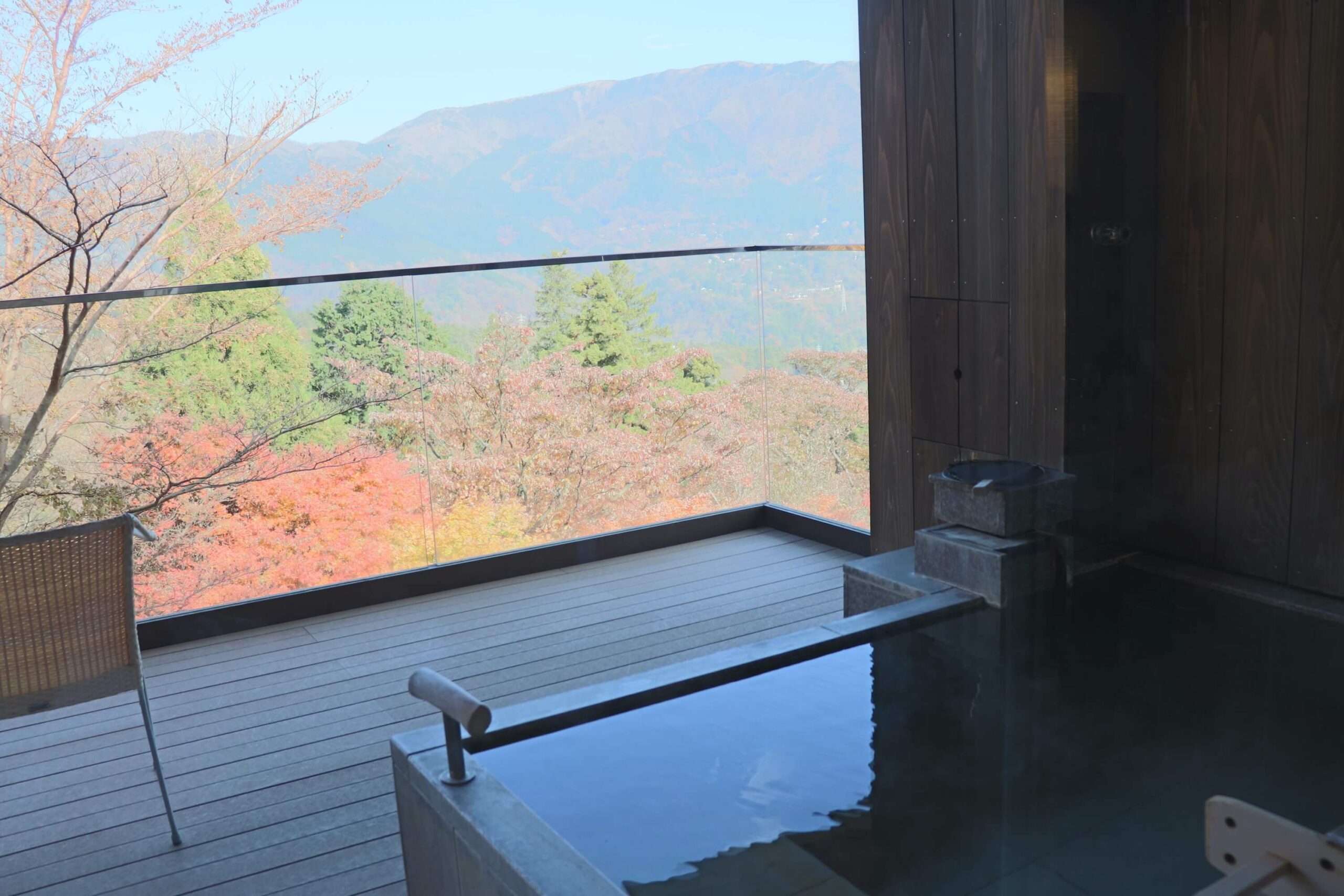 木材施設、露天風呂 屋外木造施設施工例中川木材産業㈱