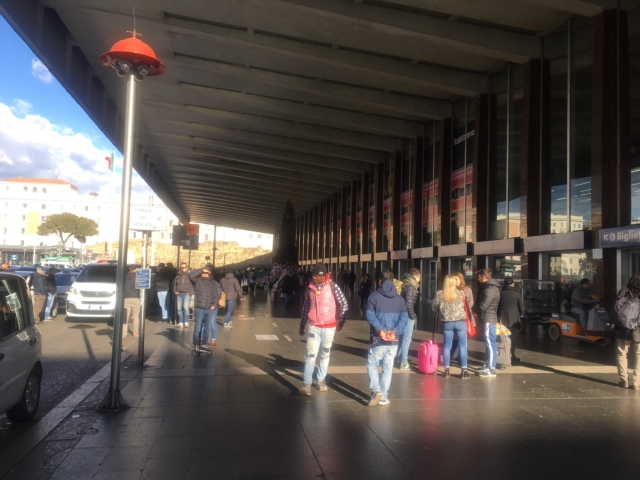 ローマ テルミニ駅をウロウロ♪❁スミレのDisneyと空の旅