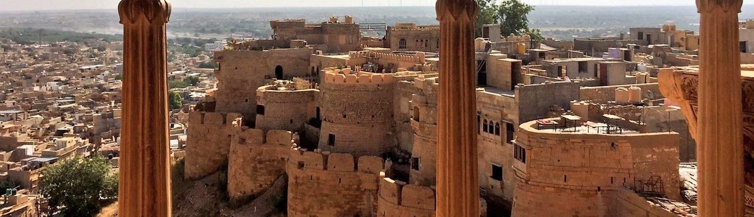 青の街ジョードプル到着!!ワンピースな時計台と食べ歩き旅やねん