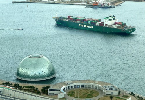 海に眠るダイヤに？ 大阪バブル「負の遺産」 漂着 赤字たれ流し「時空館」活用、事業者決定に10年超毎日新聞