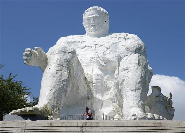 茨城水戸市 巨像!!ダイダラボウがいる!!大串貝塚ふれあい公園 - エリエット～ささやかな〇〇っ