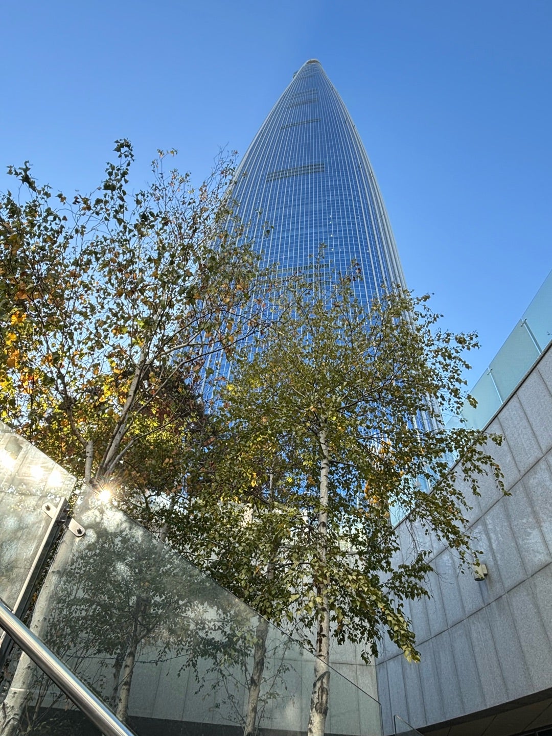 ロッテワールドタワー＆ロッテワールドモール 롯데월드타워&롯데월드몰: 韓国観光公社公式サイト「VISITKOREA」