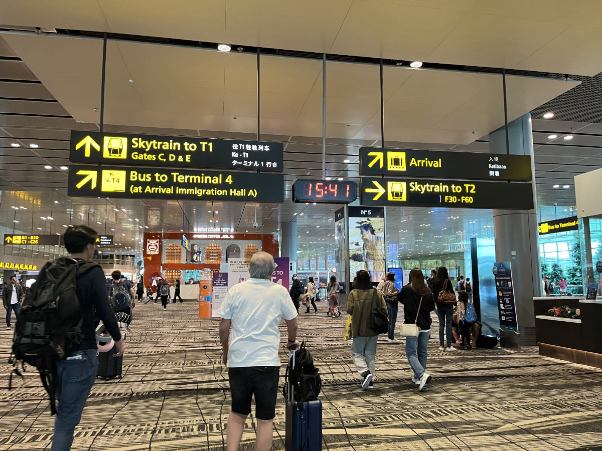 2025年 チャンギ空港で時間潰し！乗り継ぎ・レイオーバー時間有効活用方法徹底解説 シンガポールトランジット-定番ツアーはもう飽きた？ローカル旅行情報発信サイト「コスパトラベル」