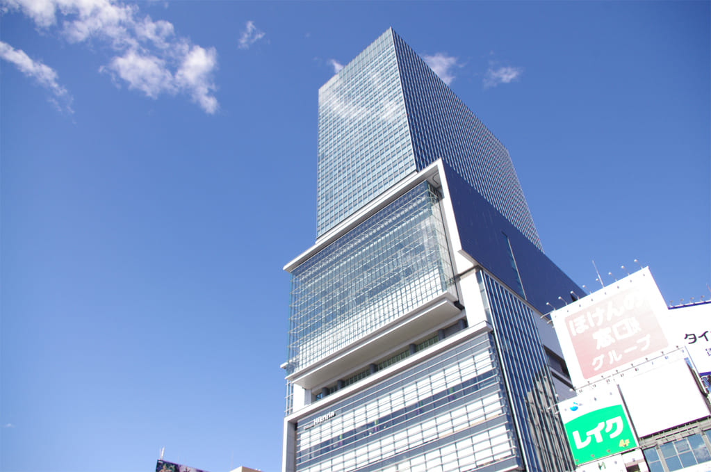 推し事だよ、渋谷に集合 「なんでもあり」で再興 - 日本経済新聞