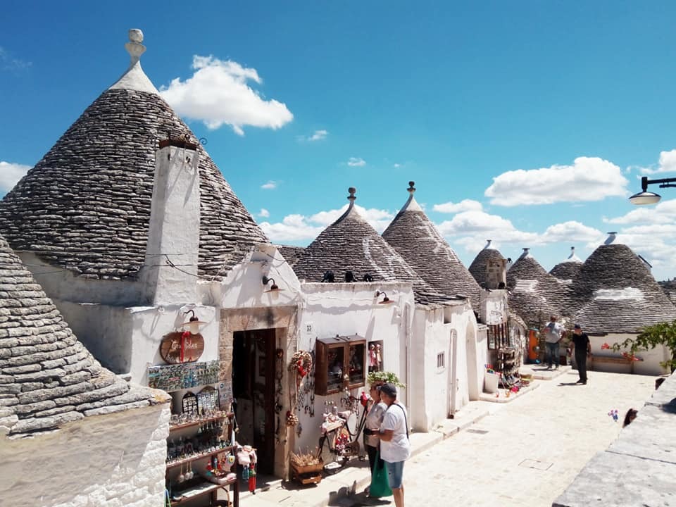 カプリ島、アマルフィ、アルベロベッロ、 南イタリア観光・失敗しないツアーの選び方