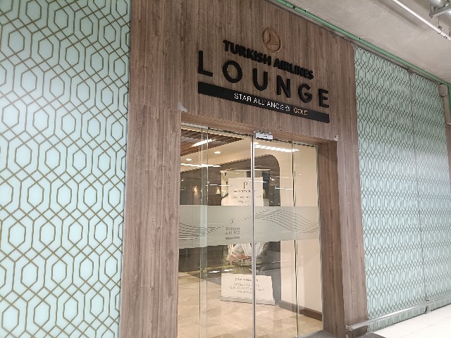 バンコク スワンナプーム国際空港 シャワーのみ当日利用できる？到着時・出発時のラウンジデジコンシェル