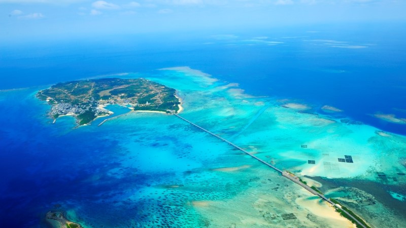 夏の国内旅行は沖縄の注目度が上昇。検索ランク急上昇は神奈川・葉山町 ブッキング・ドットコム調べ - トラベル Watch