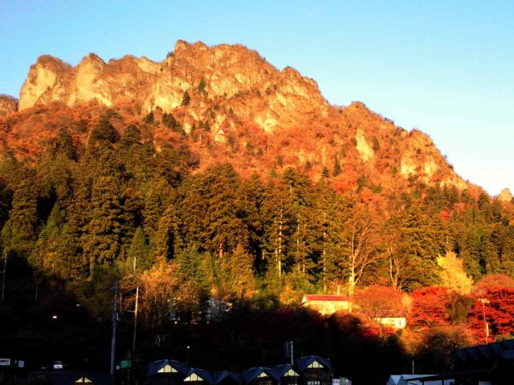 博多どんたくから武雄温泉・有田陶器市の旅 三日目完 ～日本三大奇景にも負けない御船山楽園に巨大楠と武雄市図書館他。最後の陶器市は駆け足です～』武雄・多久 佐賀県