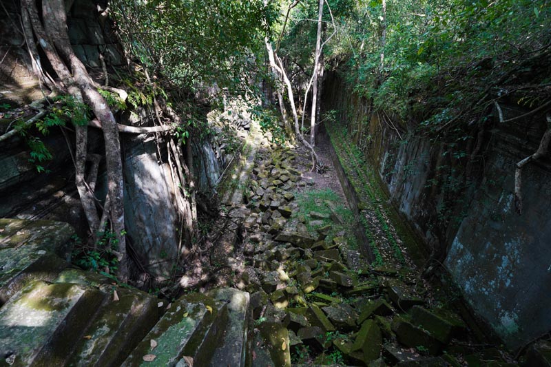 最終日にオススメ！天空の城ラピュタのモデル⁉ベンメリア遺跡へ行こう！！ベトナム旅行とベトナム情報・アンコールワット旅行とアンコールワット情報
