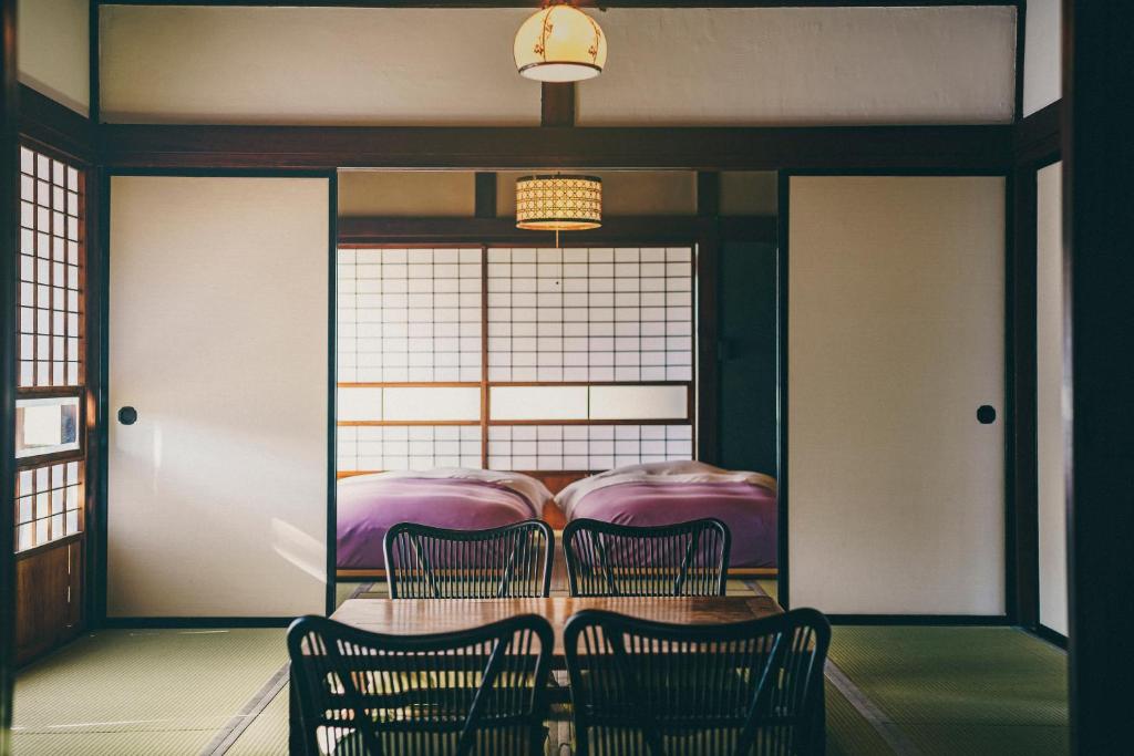 古民家宿るうふ 蔦之家 甲州市 ： 最新料金：2025年