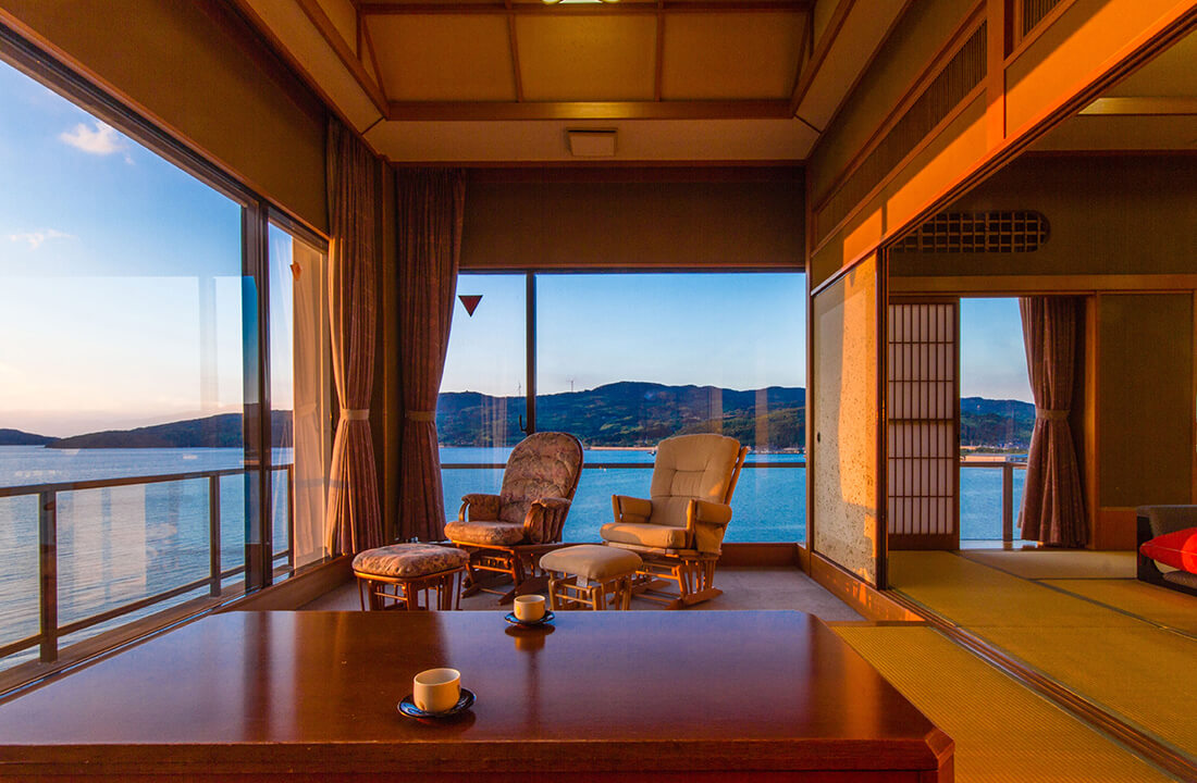 絶景露天風呂で極上の時間を。海を眺める山口の日帰り温泉特集 公式 山口県観光 旅行サイト