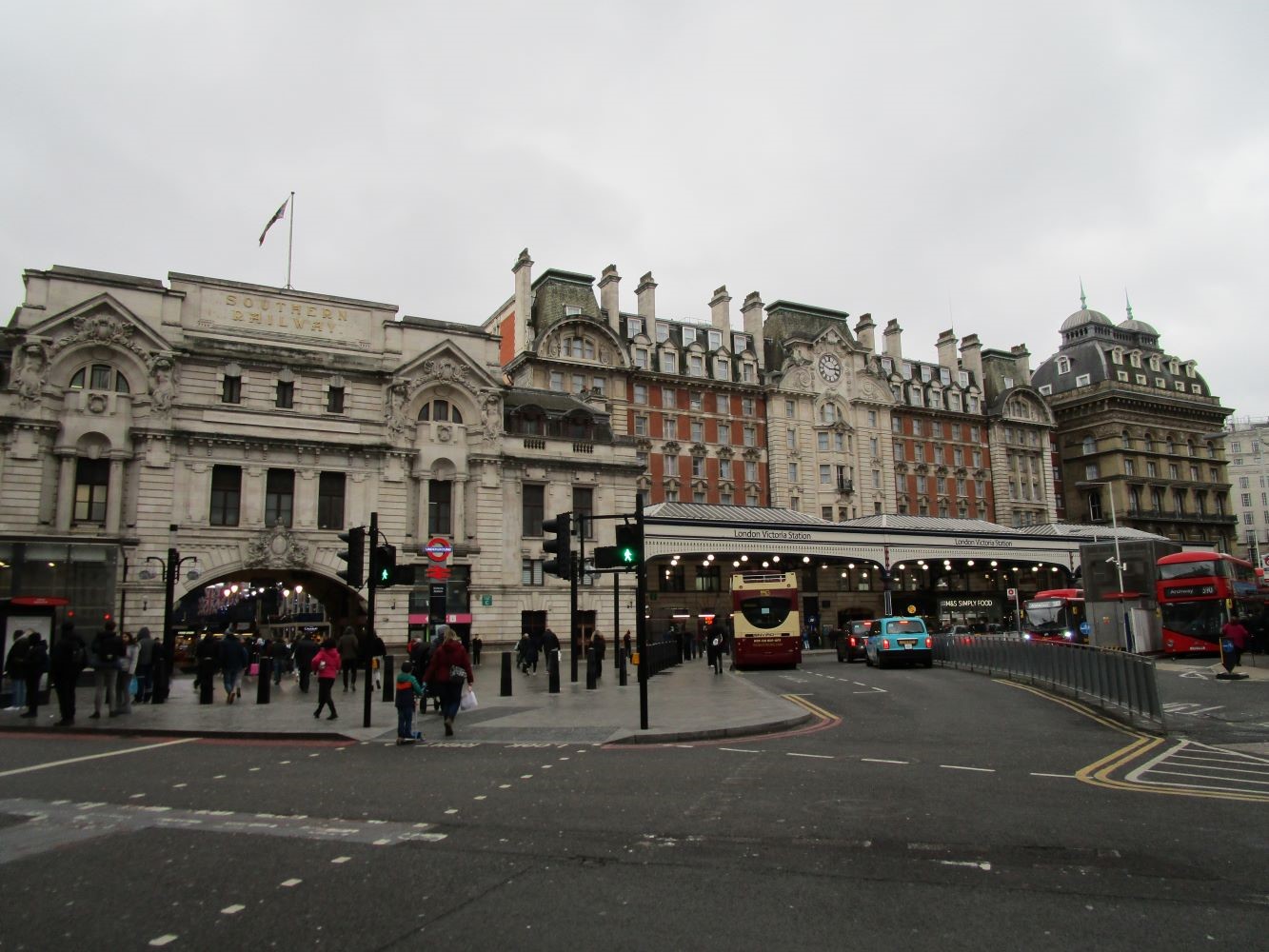 ロンドン, イギリスのホテル ヴィクトリア駅周辺www.trivago.jp