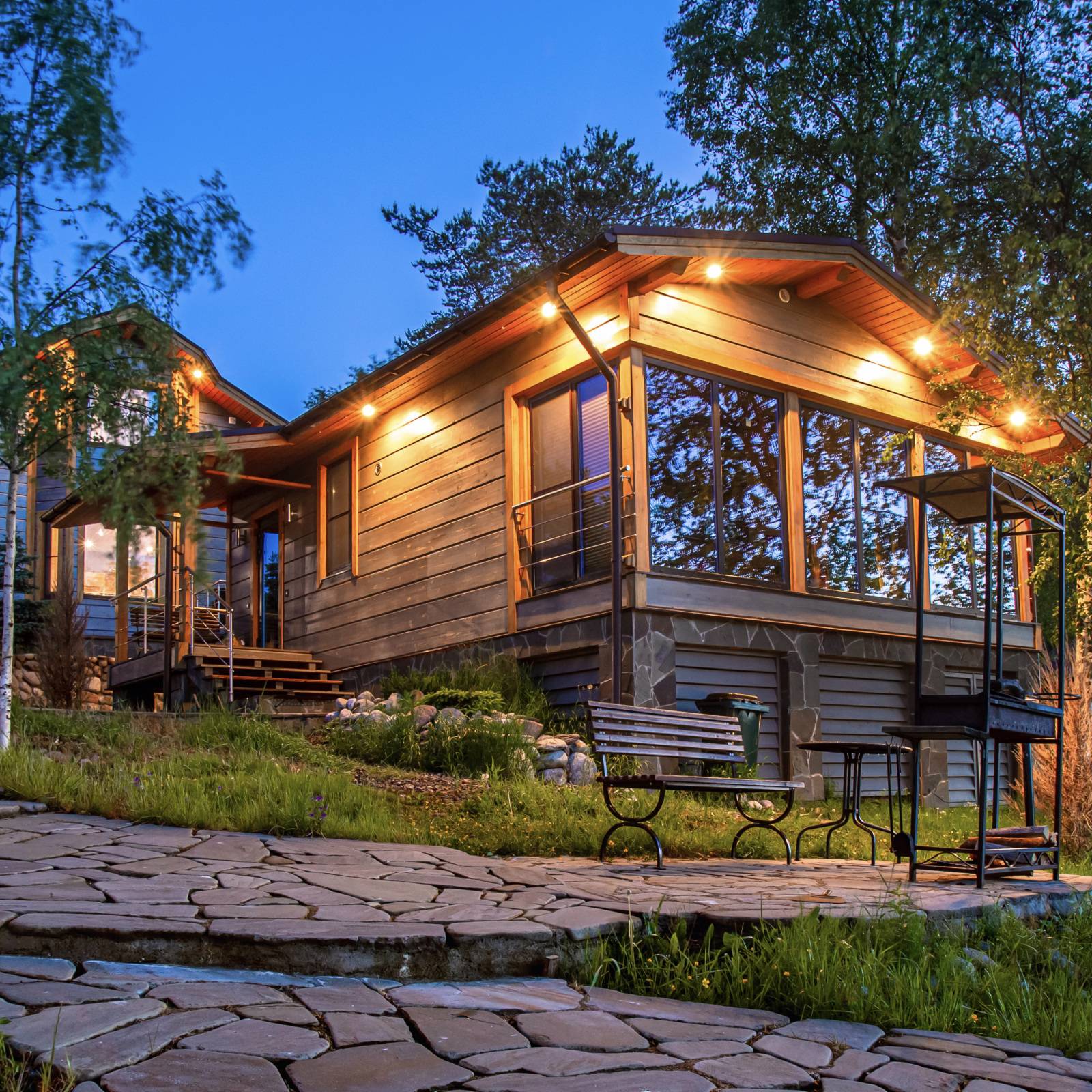 軽井沢で大人数向けの大型貸別荘コテージ・一棟貸し 甲信越 長野23選