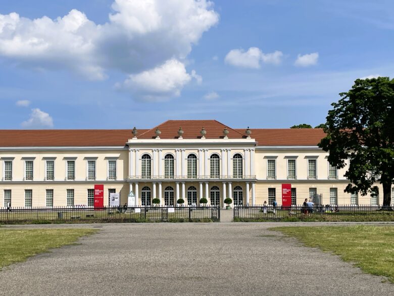 シャルロッテンブルク宮殿ベルリンの行き方と見どころ: スケジュール、料金