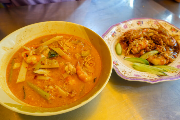 カオサン通りのおすすめグルメ10選。ミシュラン掲載のタイ料理食堂から唯一の日本食レストランまでタイ一択