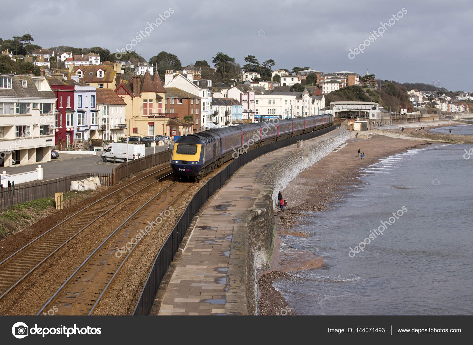 ロンドンの多い東デボン イギリスでジュラ紀の海岸で海辺のリゾートの写真素材・画像素材 Image 30372771