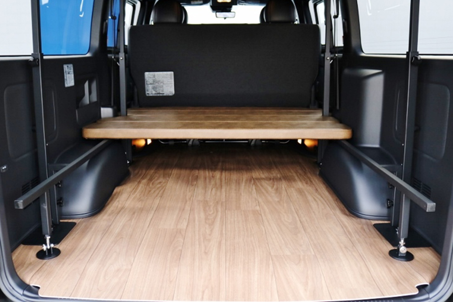 ハイエース SUP 車中泊 イレクターパイプ