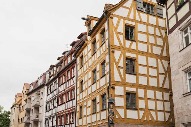 ドイツの歴史的建造物 ケルン大聖堂とライン塔CMC