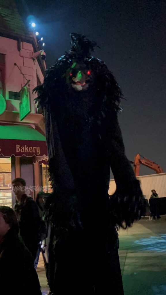 USH ハロウィンホラーナイト スタジオツアーのセット内を歩く！