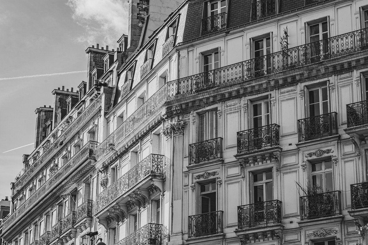 Bonjour Paris! ～アパルトマンで一人暮らし～』パリ フランス