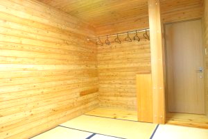 山小屋泊登山 日本最大にして最古の営業小屋「白馬山荘」北アルプス山小屋大全PEAKS