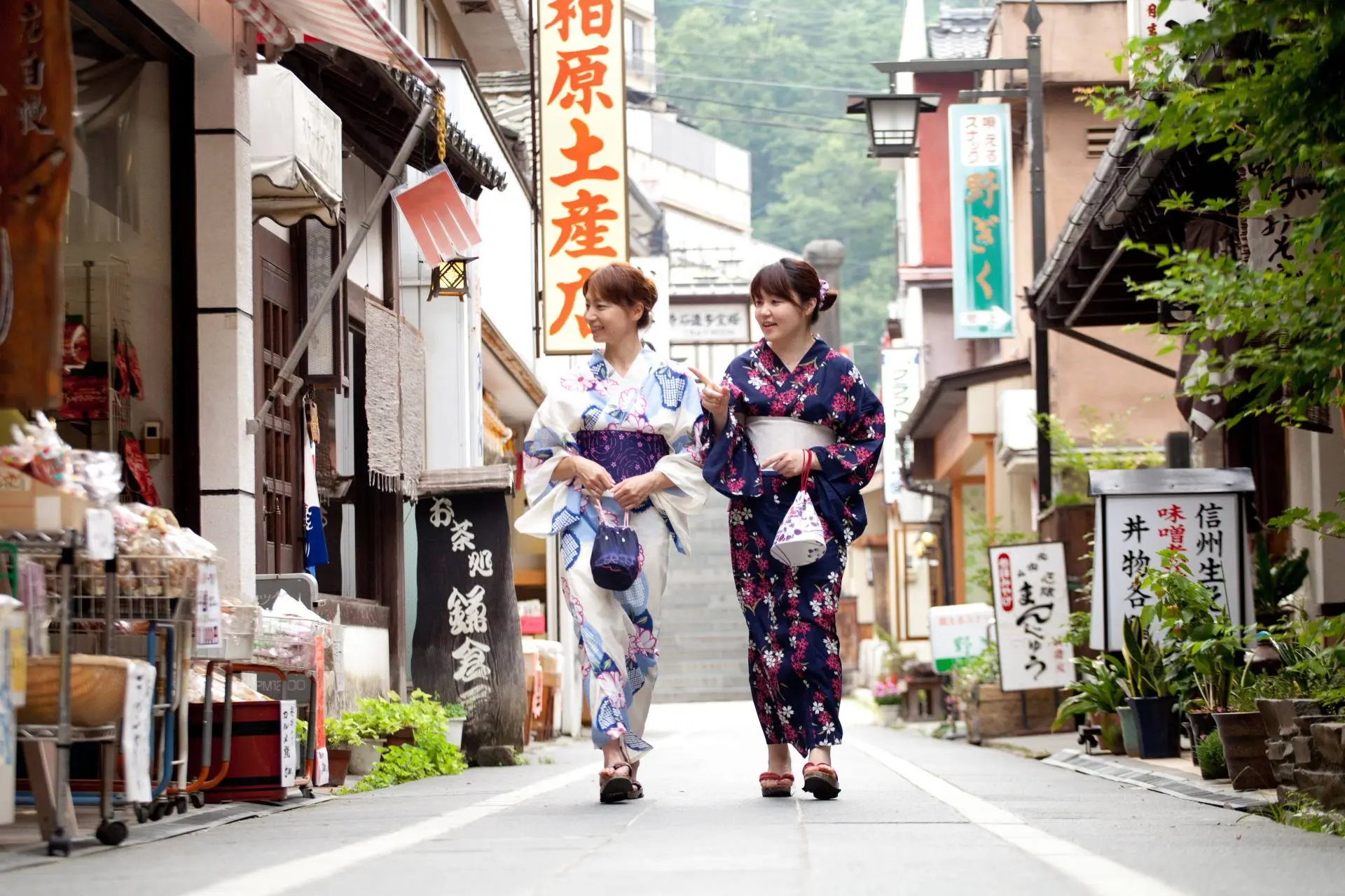 特集：食べ歩き - 長門湯本温泉 公式観光サイト