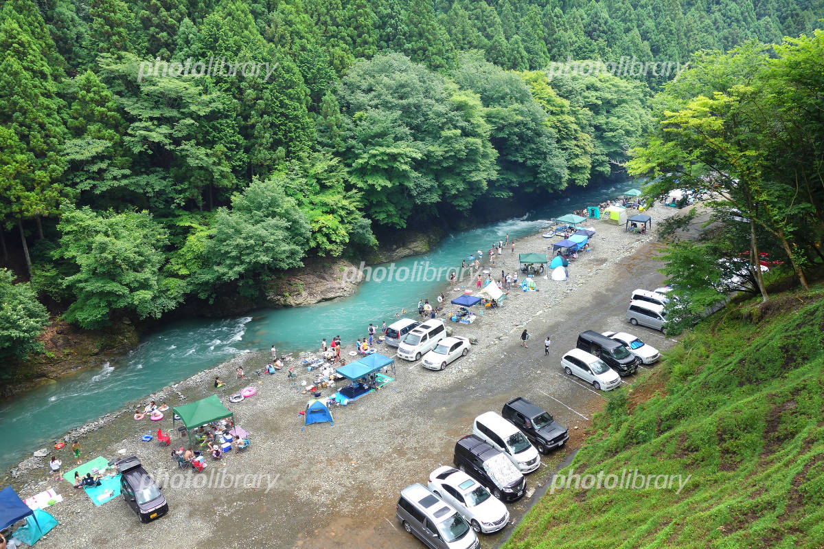 2023年版 神奈川のおすすめオートキャンプ場！予約不要や温泉付きなど虫嫌いの車中泊キャンパ