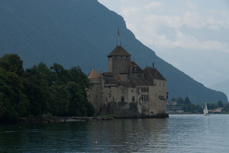 シヨン城｣スイス, モントルー -
