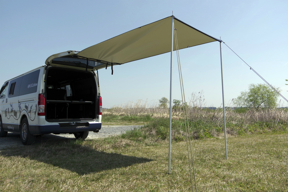 アイズ-ブロッカーリアゲートタープ⾬‧⽇差し‧視線をブロック株式会社アイズ