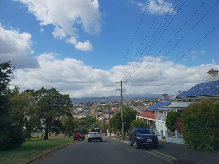 オーストラリア タスマニア州のトラベルガイドカンタス航空