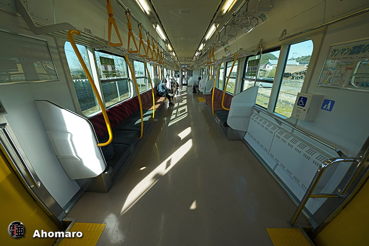 単行列車の枕木に揺られて: 雨上がりの久留里線・沿線散策