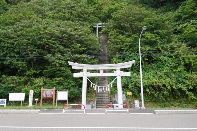 日本一危険な神社に参拝したかった :: デイリーポータルZ