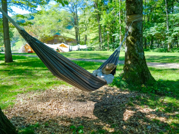 タープも付いたフルセットで憧れのハンモックキャンプをもっと身近に！＆GP