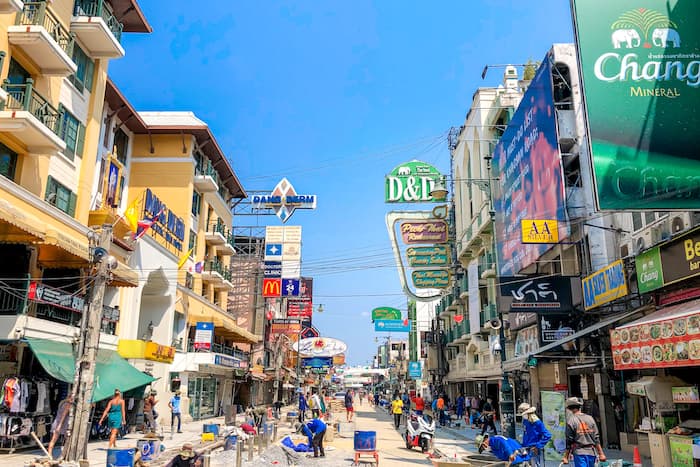 2025年 カオサン通りの現在レポコロナ禍から完全復活まで