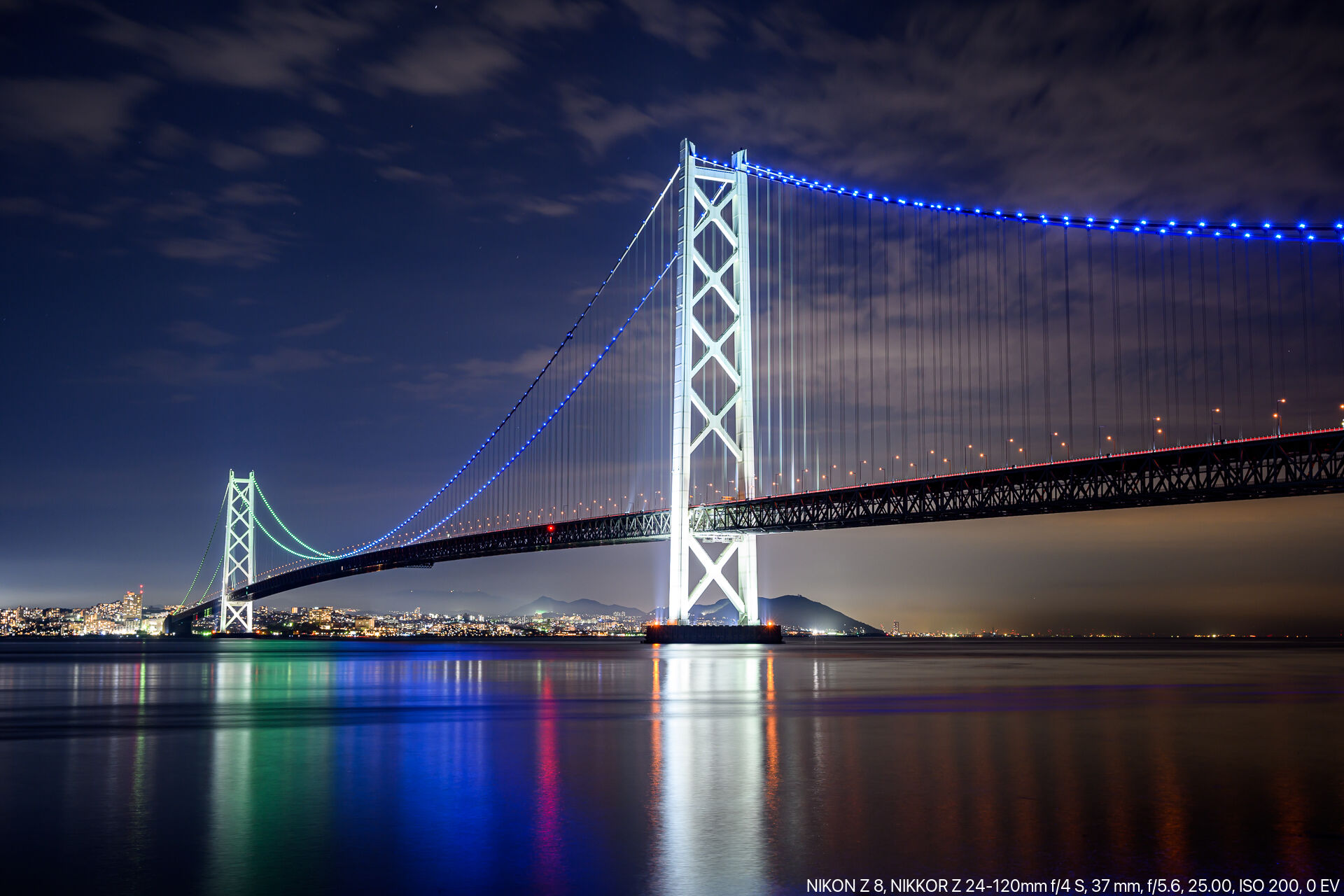 明石海峡大橋」の楽しみ方！展望広場までのルート、ライトアップ、周辺観光までるるぶ&more