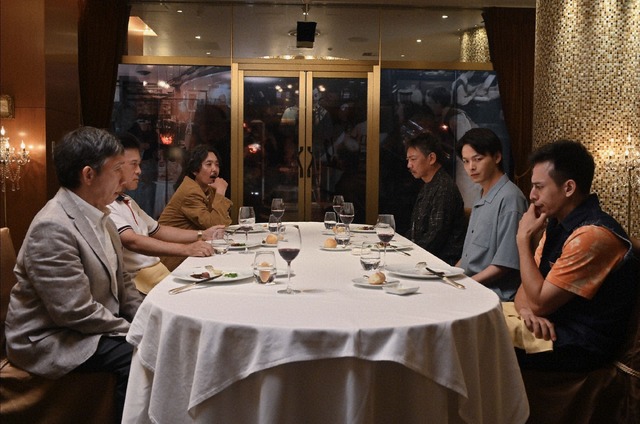 放火犯判明からの衝撃展開に「お前が犯人だったのか」「しんどい展開」の声上がる 「ハヤブサ消防団」7話cinemacafe.net