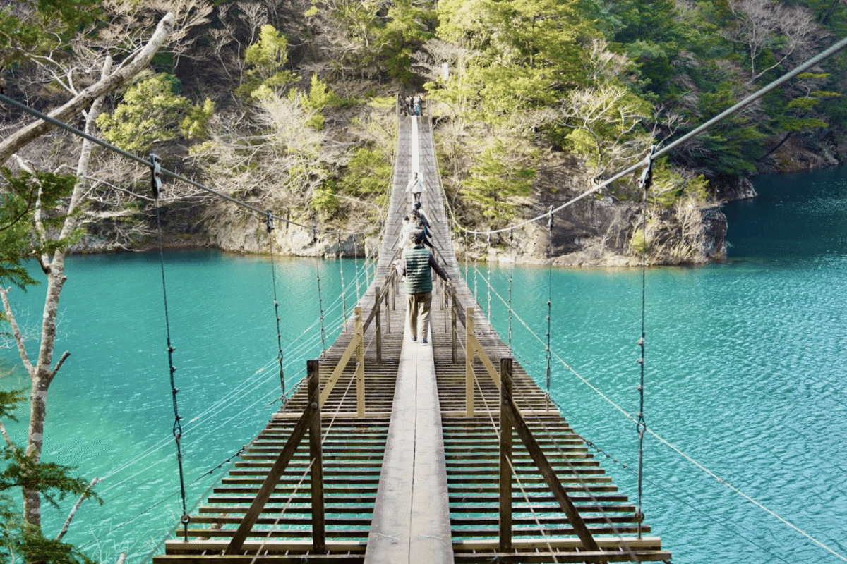 夢の吊橋寸又峡--- 川根本町観光ガイド『駿河湾☆百景』
