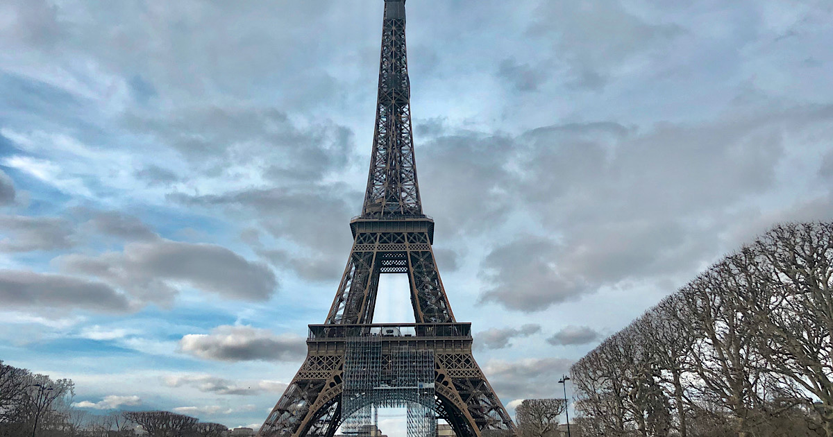 1,050 エッフェル塔 自撮り Stock Photos,