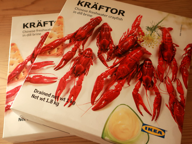 フィンランド🇫🇮の夏の宴でザリガニ🦀を食べる Rapujuhla kokko🍁