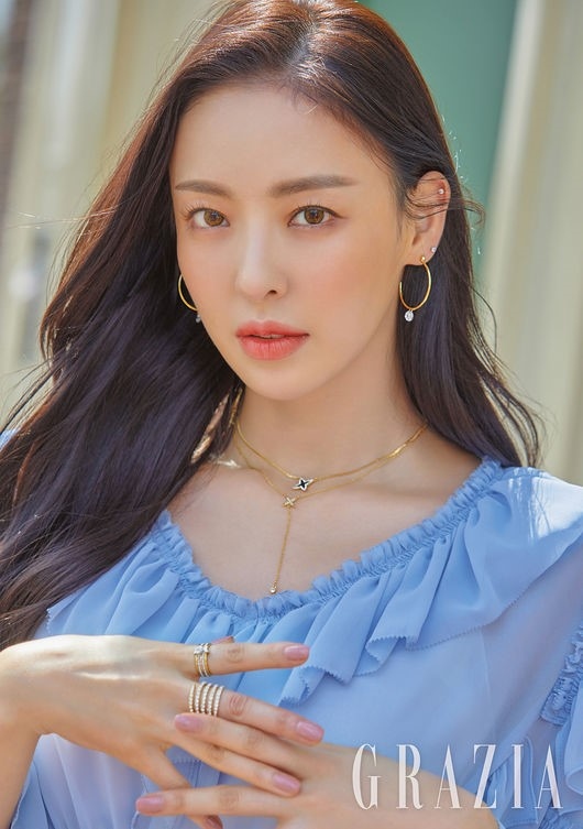 Amazon.co.jp: シナリオのためのファンタジー衣装事典 キャラに使える伝統装束１１８ eBook