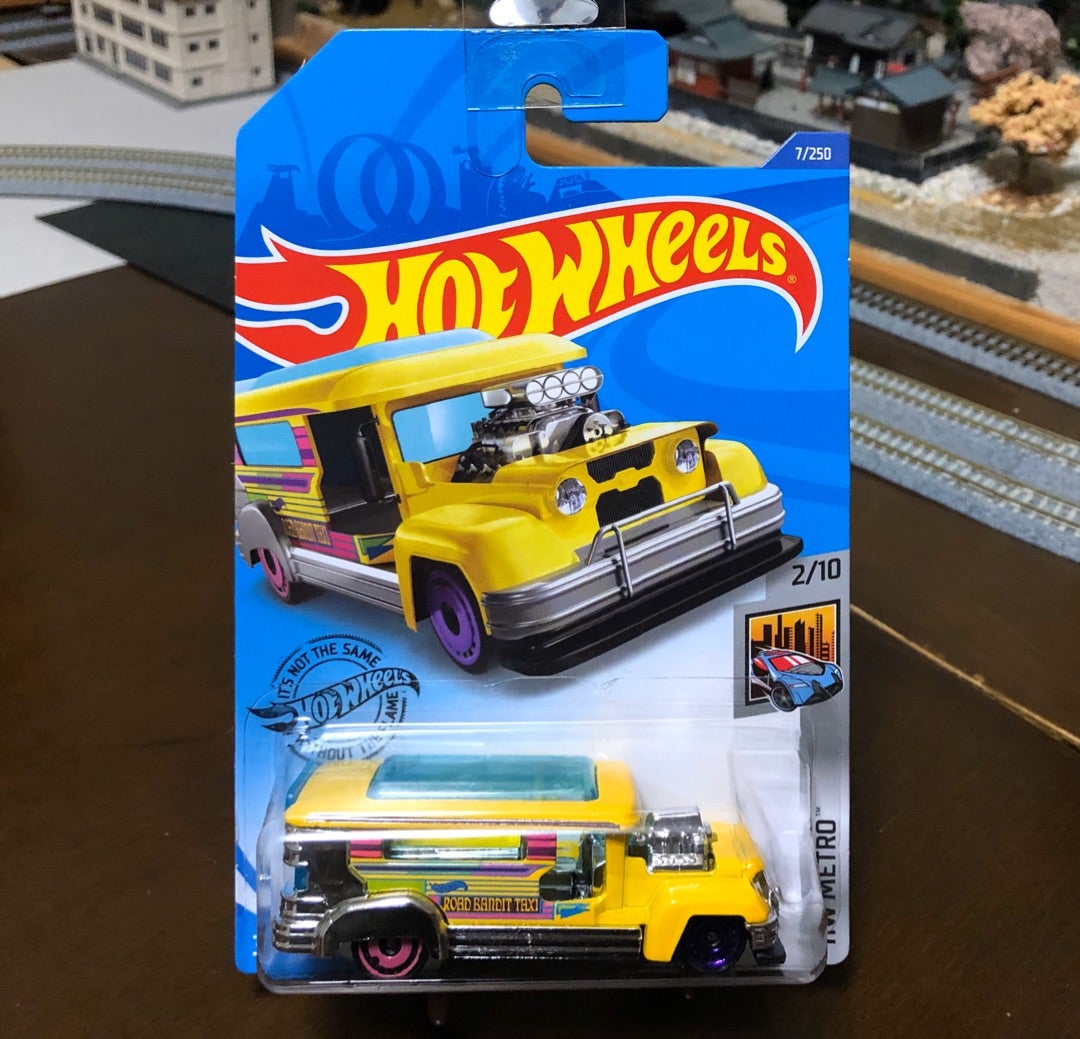 2025 トゥクトゥクとジープニーで本物のマニラを発見、提供元：Manila Expriencesルソン島,