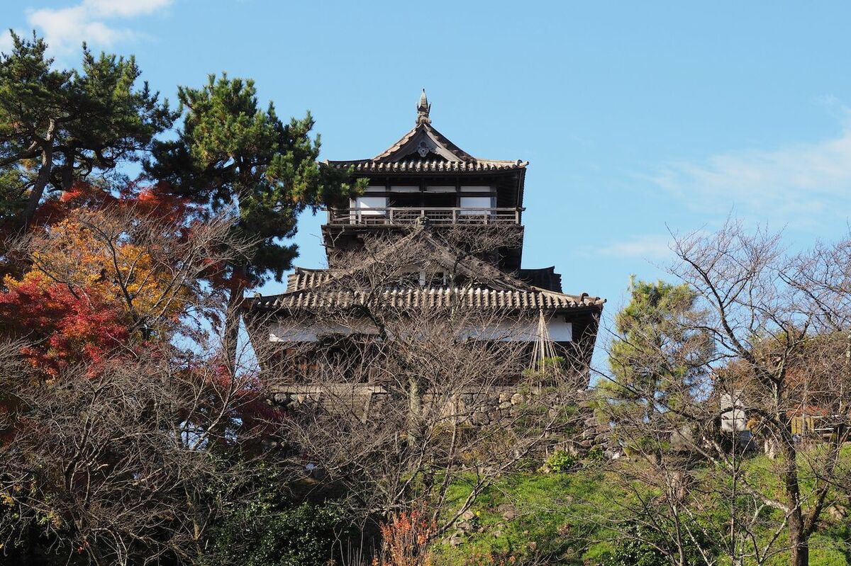 現存最古の城丸岡城Japanese castle 日本の城