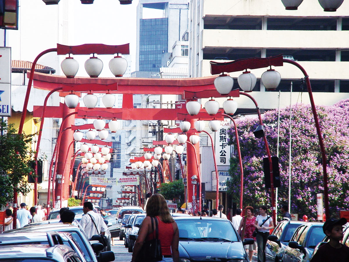 地球の裏側にある日本人街 ブラジル サンパウロ- 3万ペソで楽しく暮らす