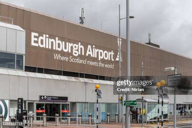 エディンバラ空港トランスファー - Hellotickets