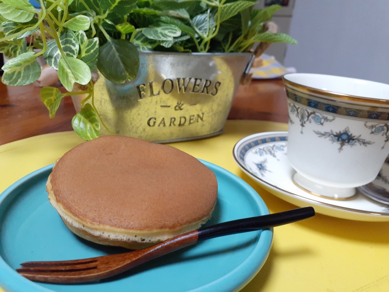 東京どら焼き : 池袋「すずめや」のどらやき - for