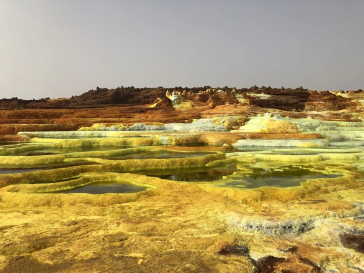 ダロル火山」旅行記地球最後の秘境！ダナキル砂漠の過酷な大地と極彩色の絶景 - 地球人